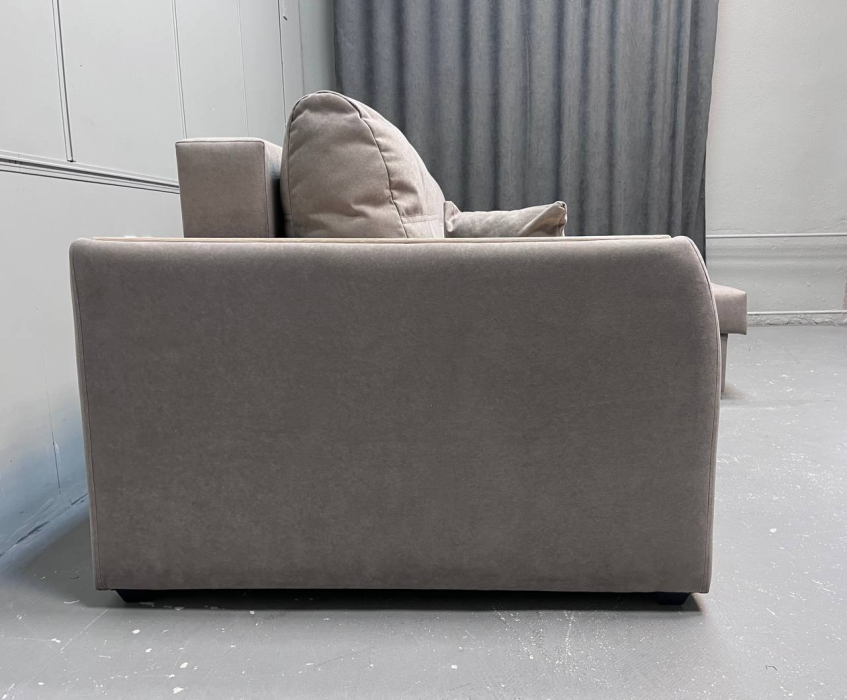 Диваны угловые в гостиную, Угловой диван Леонардо с оттоманкой справа, велюр formula 290