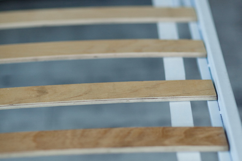 Кованые кровати, Кованая кровать Сандра1.4 с одной спинкой